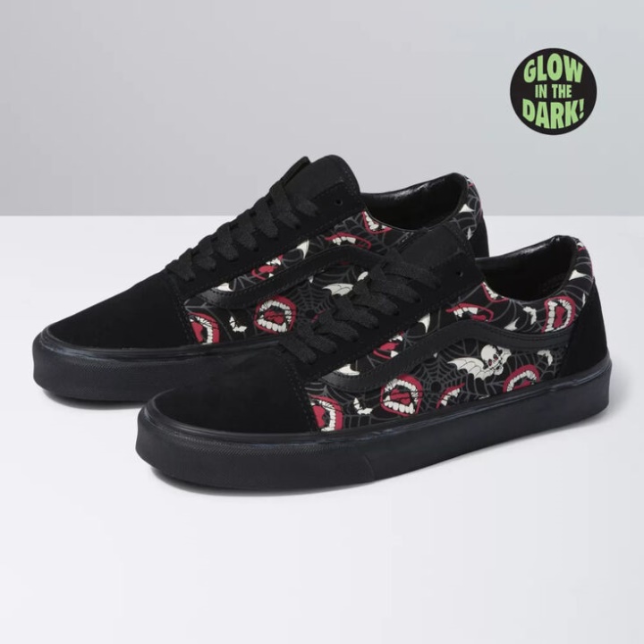 Vans Glow Frights Old Skool Noir-noir
